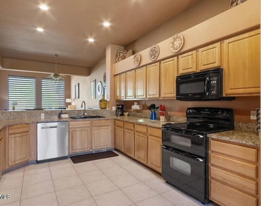 35 Mesa Grande Drive - Photo Thumbnail 6