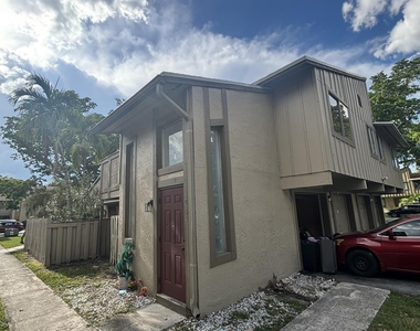 5830 Nw 21st Street - Photo Thumbnail 1