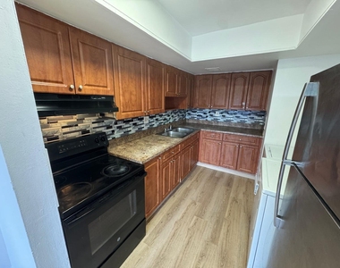 5830 Nw 21st Street - Photo Thumbnail 4
