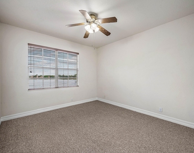 3446 Princeton Drive - Photo Thumbnail 17