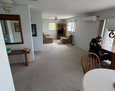 1125 Se 14th Place - Photo Thumbnail 4