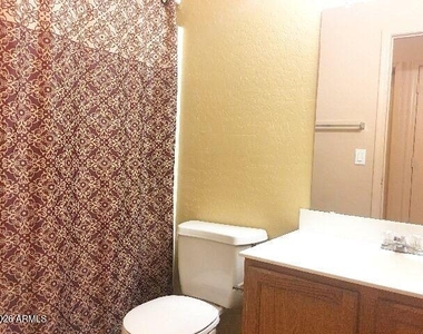 2300 E Magma Road - Photo Thumbnail 11