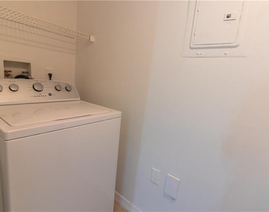 5045 Wiles Road - Photo Thumbnail 9