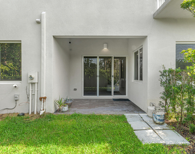 610 Pioneer Way - Photo Thumbnail 29