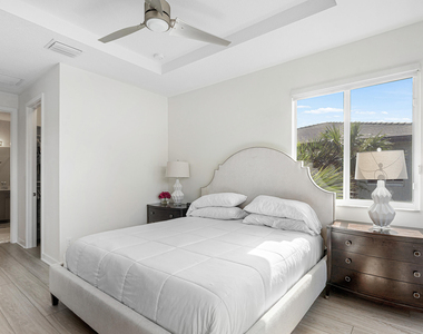 610 Pioneer Way - Photo Thumbnail 14
