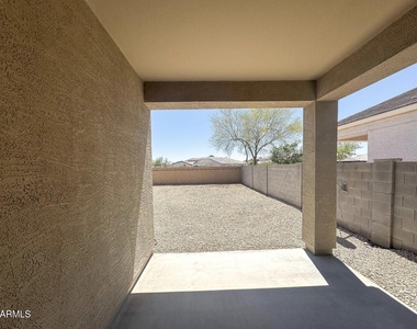 17134 N Rosemont Street - Photo Thumbnail 16