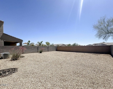 17134 N Rosemont Street - Photo Thumbnail 17