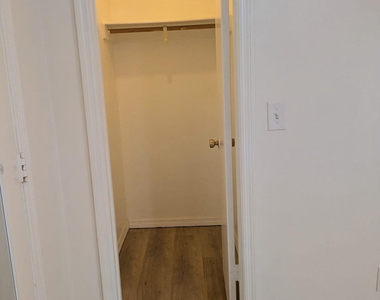 7402 Lakeland Boulevard - Photo Thumbnail 18