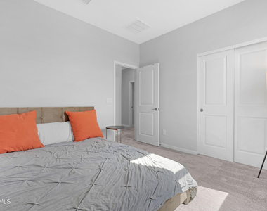 2562 E Boulder Avenue - Photo Thumbnail 27