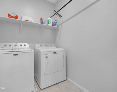 2562 E Boulder Avenue - Photo Thumbnail 31