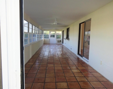 13868 Cocoanut Avenue - Photo Thumbnail 8