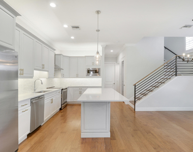 513 Sw Ocean Boulevard - Photo Thumbnail 6