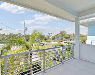 513 Sw Ocean Boulevard - Photo Thumbnail 15
