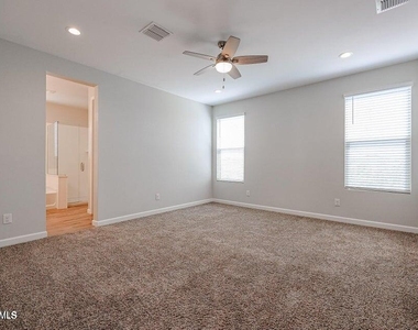 6521 E Michigan Avenue - Photo Thumbnail 22