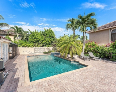 559 Nw 38th Terrace - Photo Thumbnail 27
