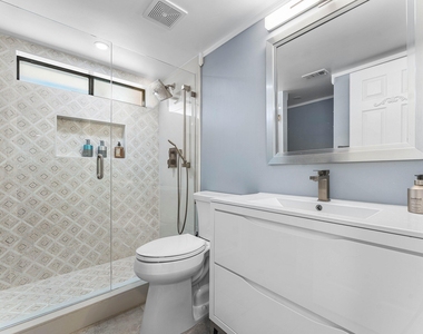 559 Nw 38th Terrace - Photo Thumbnail 15