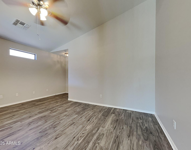 12429 W Larkspur Road - Photo Thumbnail 2