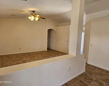 10321 W Fernando Drive - Photo Thumbnail 4