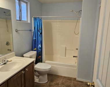 10321 W Fernando Drive - Photo Thumbnail 15