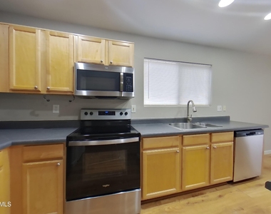 3206 W Casino Avenue - Photo Thumbnail 5