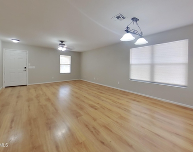 3206 W Casino Avenue - Photo Thumbnail 1