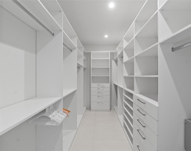 221 Shore Court - Photo Thumbnail 38