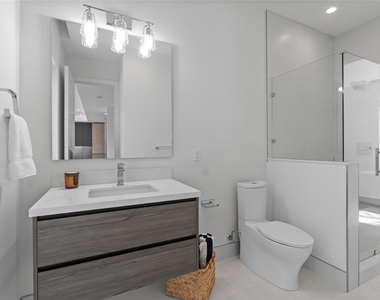 221 Shore Court - Photo Thumbnail 18