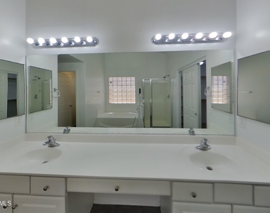9555 W Miami Street - Photo Thumbnail 8