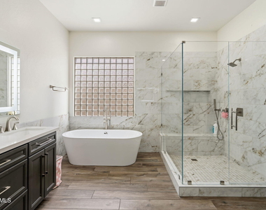 10840 E Bahia Drive - Photo Thumbnail 14