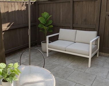 801 Sw 14th Avenue - Photo Thumbnail 4