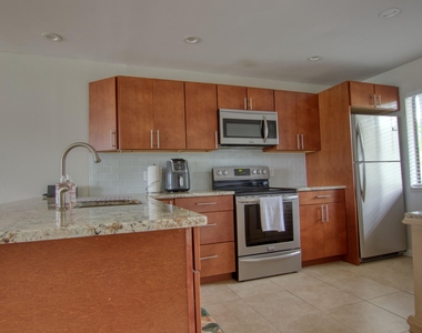 4822 Esedra Court - Photo Thumbnail 5