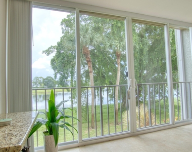 4822 Esedra Court - Photo Thumbnail 8