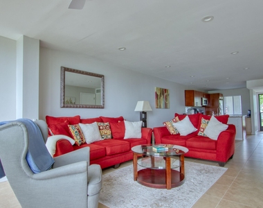 4822 Esedra Court - Photo Thumbnail 9