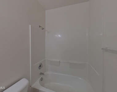 44570 W Mescal Street - Photo Thumbnail 12