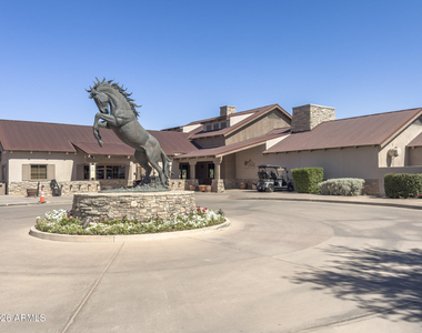 40110 W Shaver Drive - Photo Thumbnail 24