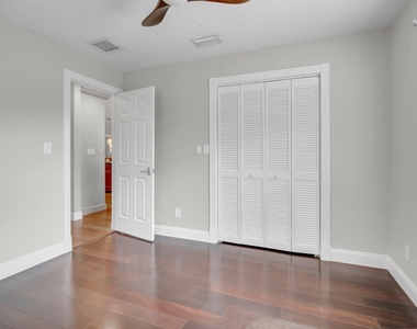 1008 Sw 12th Avenue - Photo Thumbnail 14
