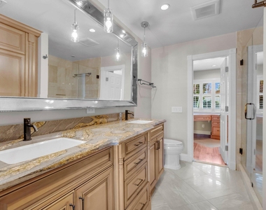 1008 Sw 12th Avenue - Photo Thumbnail 12