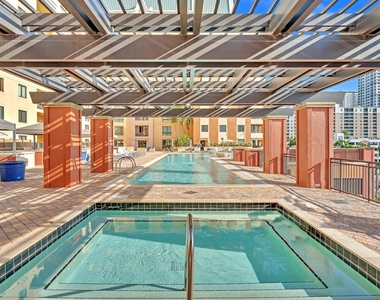 110 N Federal Highway - Photo Thumbnail 29