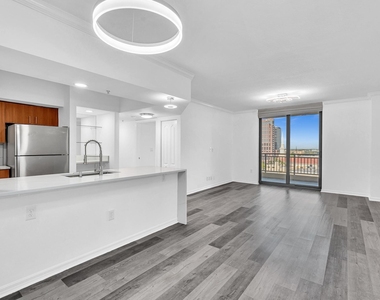 110 N Federal Highway - Photo Thumbnail 8