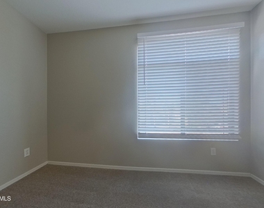 23748 W Pecan Road - Photo Thumbnail 10