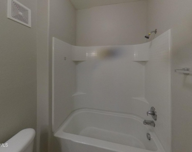 3434 E Baseline Road - Photo Thumbnail 10