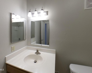 3434 E Baseline Road - Photo Thumbnail 9