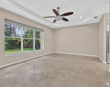 9479 Sedgewood Drive - Photo Thumbnail 17