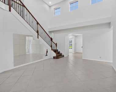 9479 Sedgewood Drive - Photo Thumbnail 8