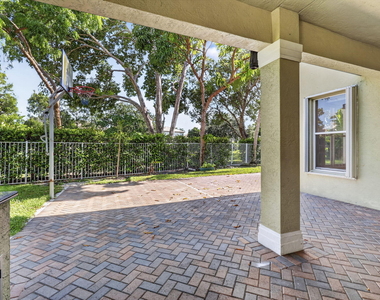 9479 Sedgewood Drive - Photo Thumbnail 38