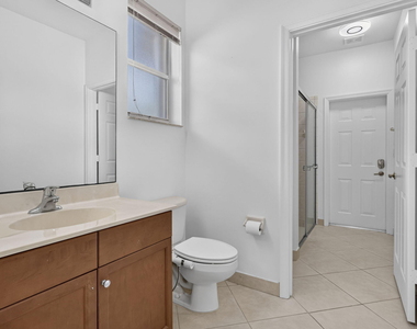 9479 Sedgewood Drive - Photo Thumbnail 26