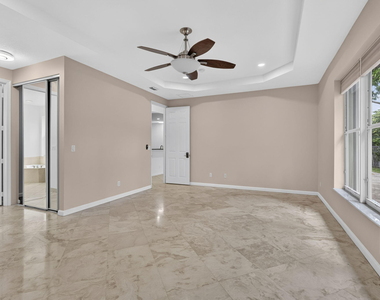 9479 Sedgewood Drive - Photo Thumbnail 19