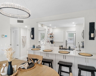 2809 Florida Boulevard - Photo Thumbnail 9