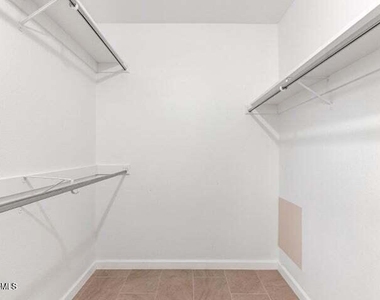 18226 N 104th Avenue - Photo Thumbnail 27