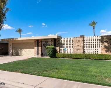 18226 N 104th Avenue - Photo Thumbnail 1
